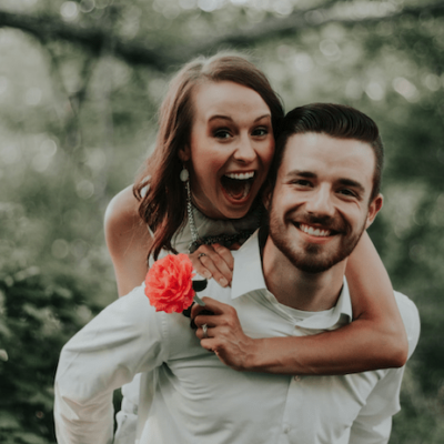 Quel cadeau original choisir pour un couple qui a déjà tout ?